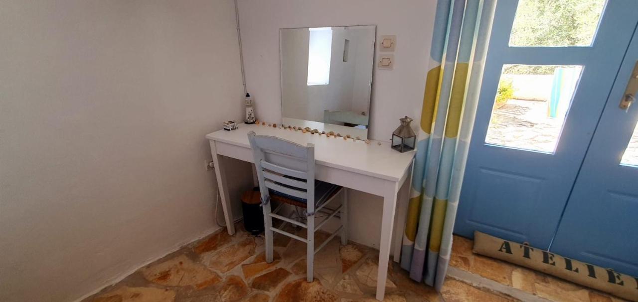 Maison Charme Avec Piscine Privee, Pres De La Mer A Sappounakeika, Tyros Sapounakeika Esterno foto