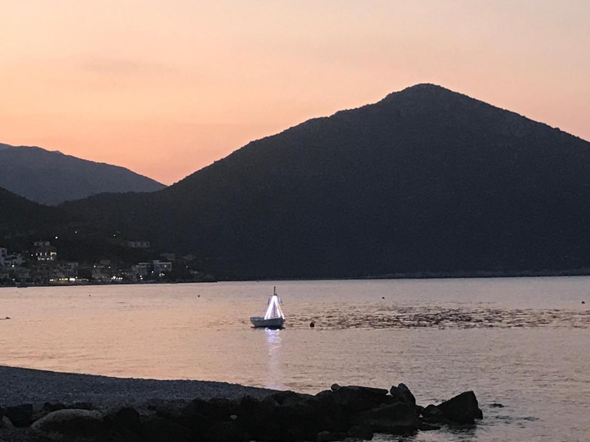Maison Charme Avec Piscine Privee, Pres De La Mer A Sappounakeika, Tyros Sapounakeika Esterno foto