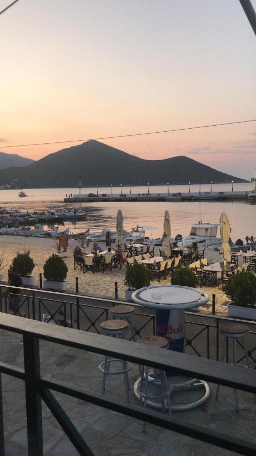 Maison Charme Avec Piscine Privee, Pres De La Mer A Sappounakeika, Tyros Sapounakeika Esterno foto