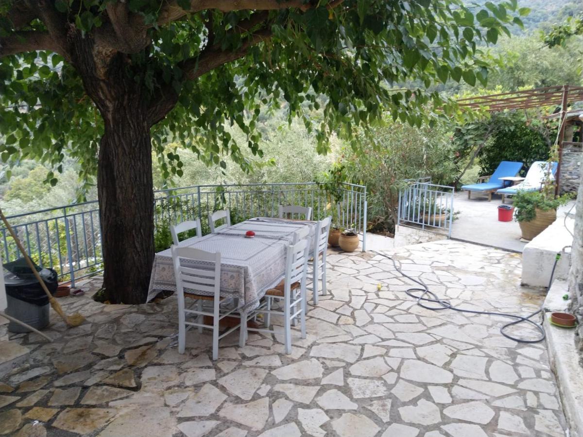 Maison Charme Avec Piscine Privee, Pres De La Mer A Sappounakeika, Tyros Sapounakeika Esterno foto