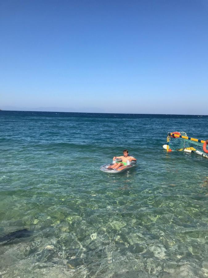 Maison Charme Avec Piscine Privee, Pres De La Mer A Sappounakeika, Tyros Sapounakeika Esterno foto